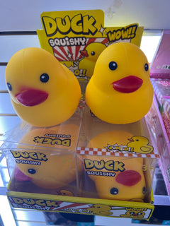 Squishy pato jumbo amarillo en caja | QRUZH Cancun