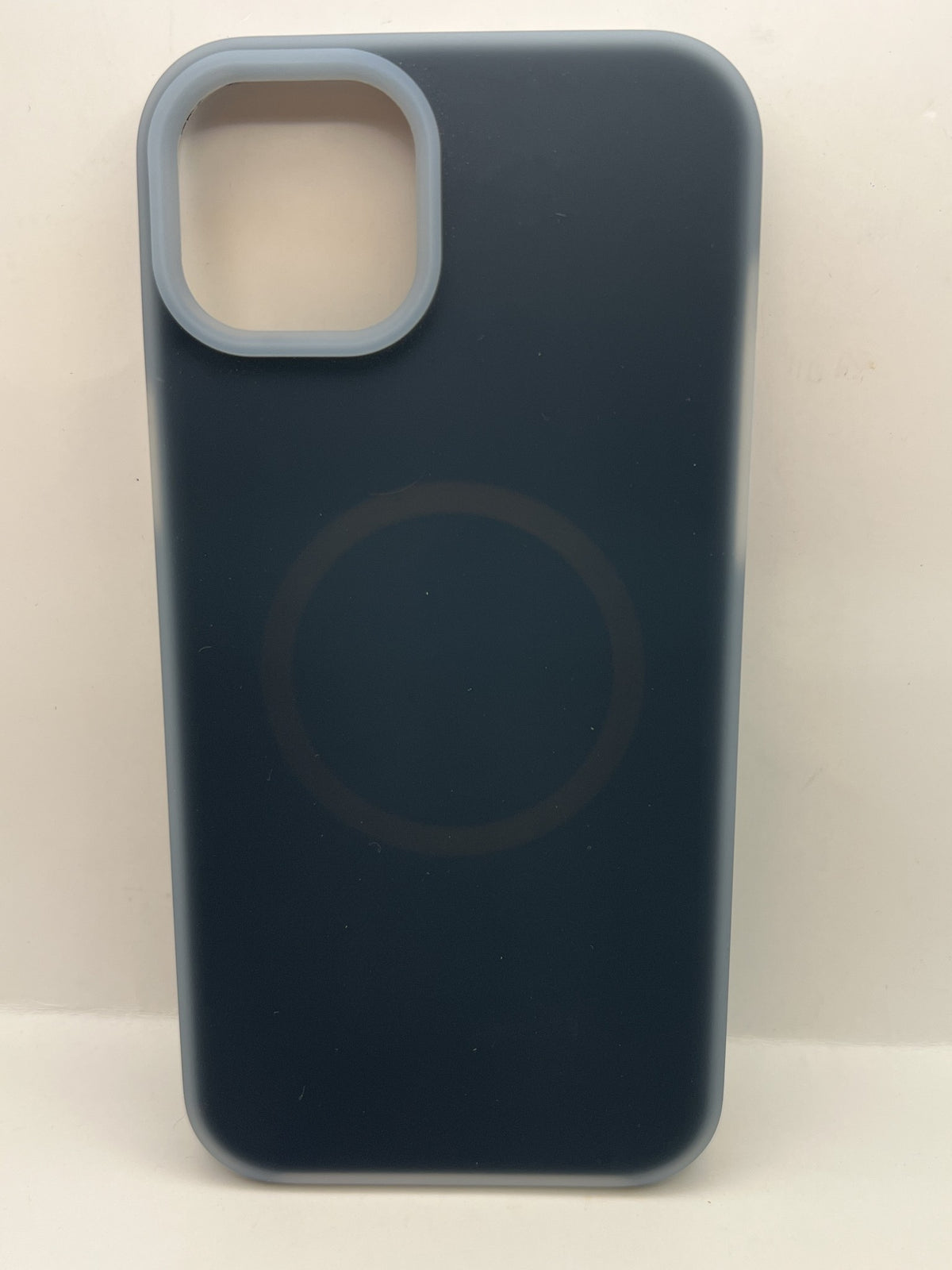 Funda iPhone 14/15 Plus silicon pastel magsafe Azul Marino | QRUZH