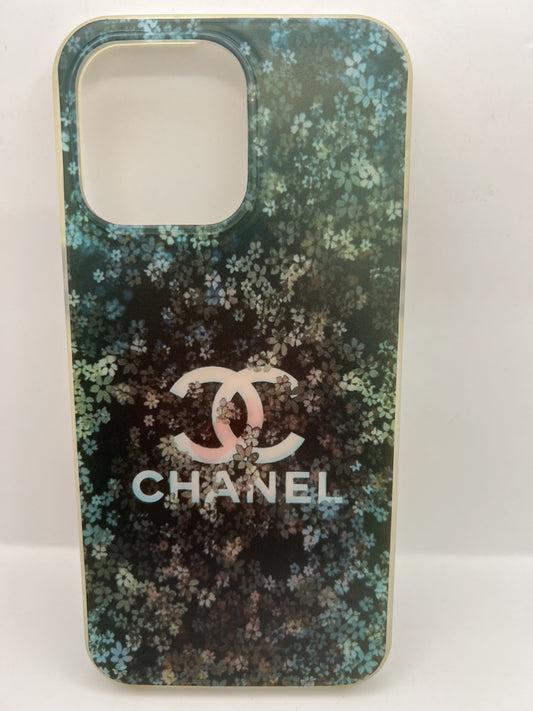Funda iPhone 15 Pro Max Chanel Flores Negro | QRUZH