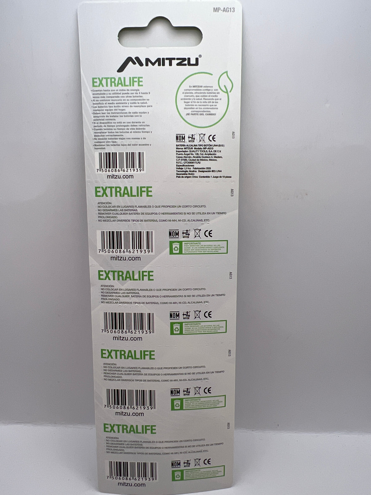 Reverso del empaque con especificaciones e importador