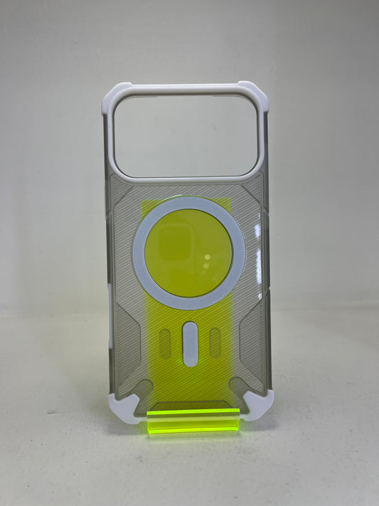 Funda apple iphone 17 pro max golden shield blanco