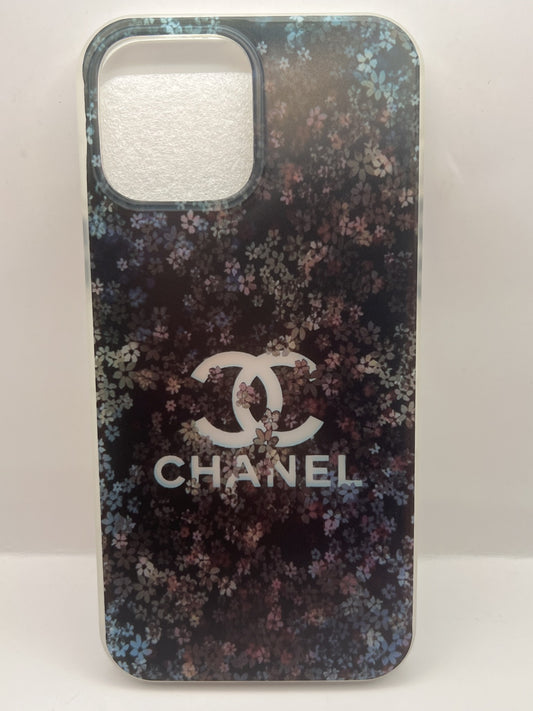 Funda iPhone 13 Pro Max Chanel Flores Negro | QRUZH