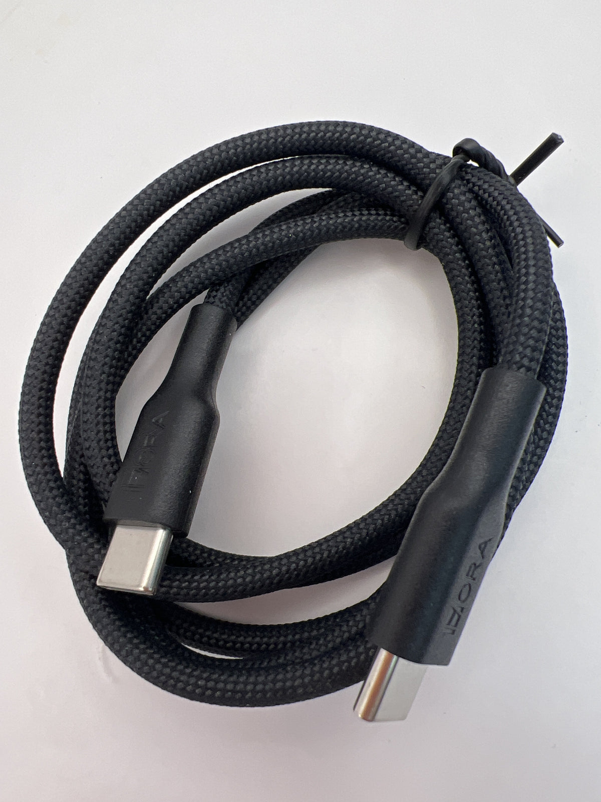 Cable 1Hora USB-C a USB-C de 1 metro tejido en color negro