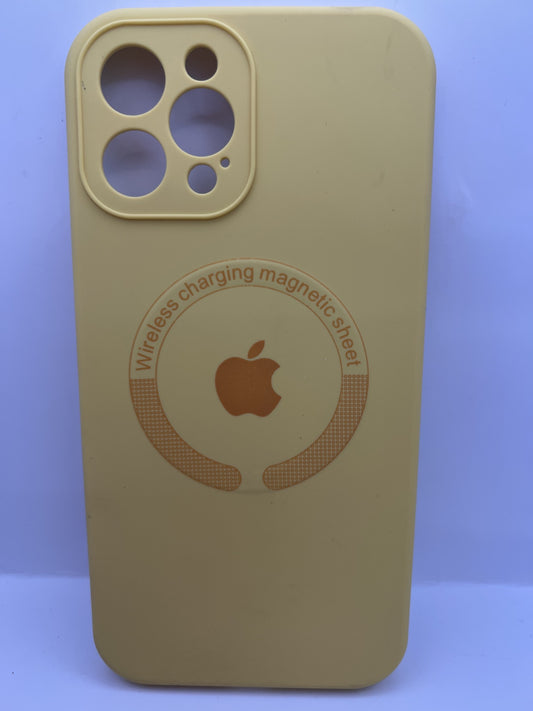 Funda iPhone 12 Pro Max Magsafe Soft Amarillo | QRUZH